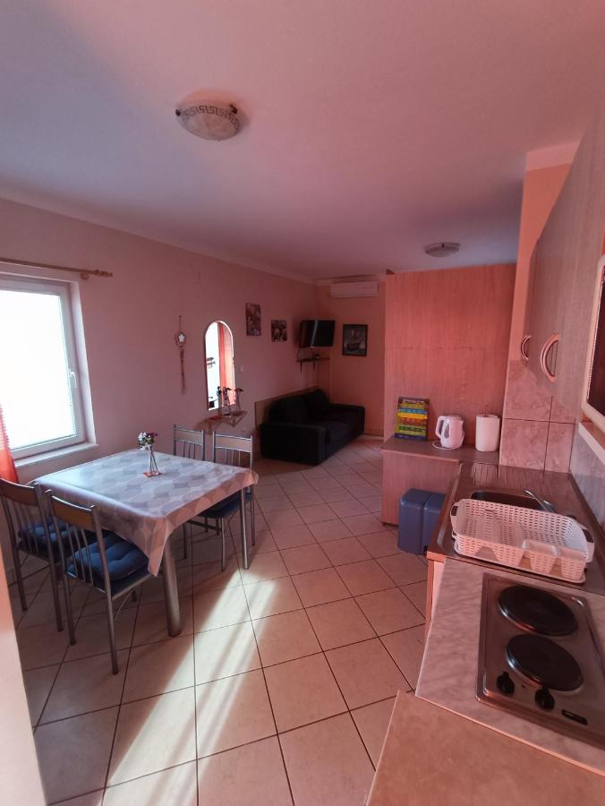 שילו Studio Apartmani Zoric מראה חיצוני תמונה